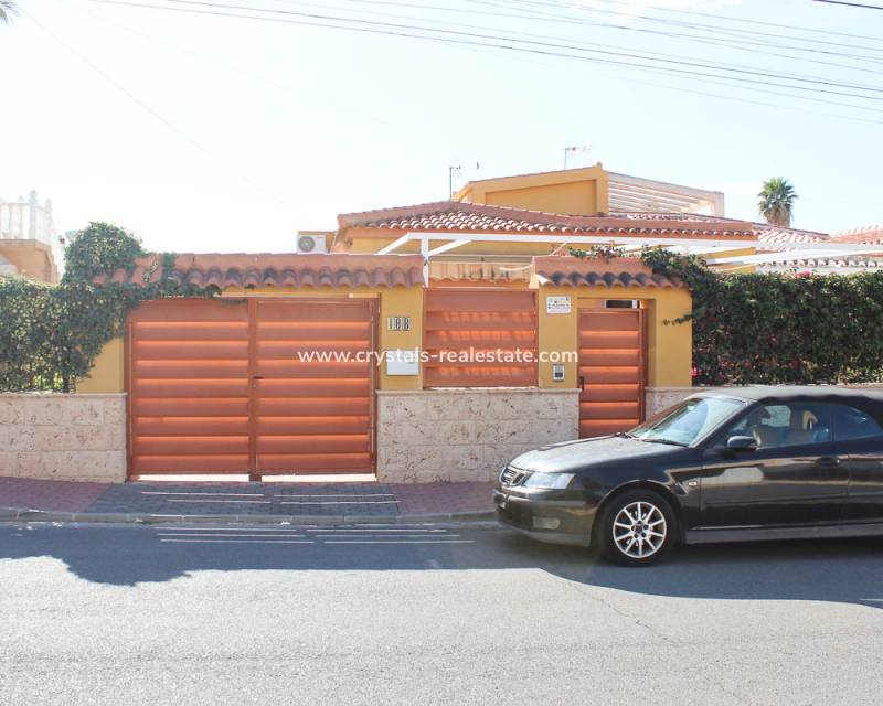 Wiederverkauf - villa - El Chaparral