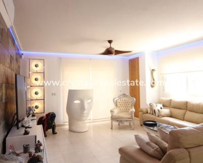 Apartment - Wiederverkauf - Orihuela Costa - CRE159-2