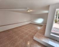 Resale - Detached Villa - Algorfa