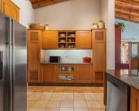 Resale - Finca / Country Property - Catral