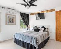 Resale - Finca / Country Property - Catral