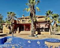 Resale - Finca / Country Property - Los Montesinos