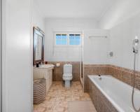 Resale - Finca / Country Property - Los Montesinos