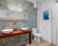 Resale - Finca / Country Property - Los Montesinos