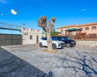 Resale - Finca / Country Property - Los Montesinos