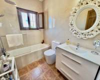 Resale - Finca / Country Property - Orihuela