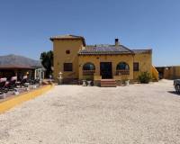 Resale - Finca / Country Property - Orihuela