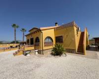 Resale - Finca / Country Property - Orihuela