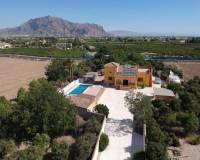 Resale - Finca / Country Property - Orihuela