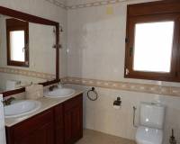 Resale - Finca / Country Property - Orihuela