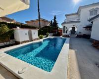 Resale - villa - Ciudad Quesada