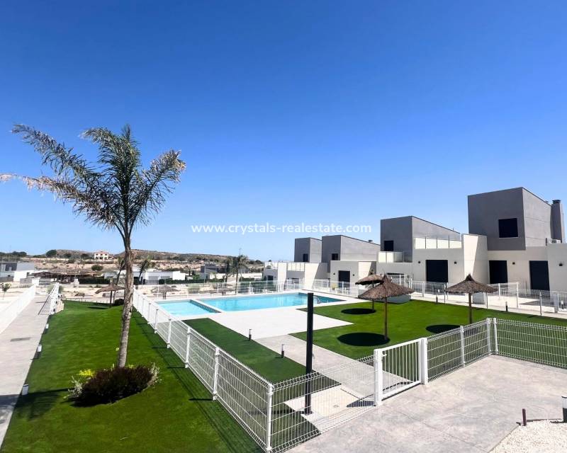 Neubau - Town house - BAOS Y MENDIGO - Altaona Golf And Country Village
