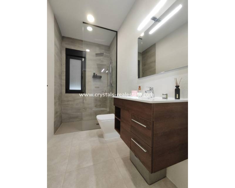 Nouvelle construction - villa - Pinoso - Campo