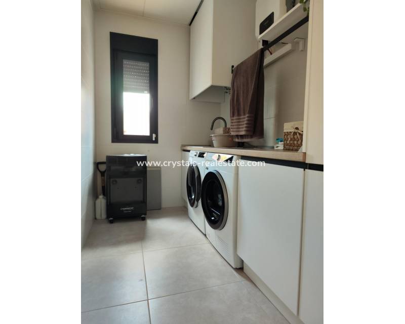 Nouvelle construction - villa - Pinoso - Campo