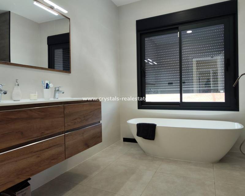 Nouvelle construction - villa - Pinoso - Campo