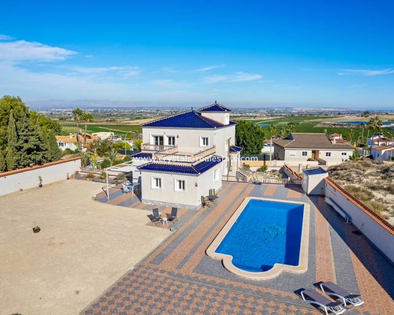 Revente - villa - Almoradí - Lomas de La Juliana