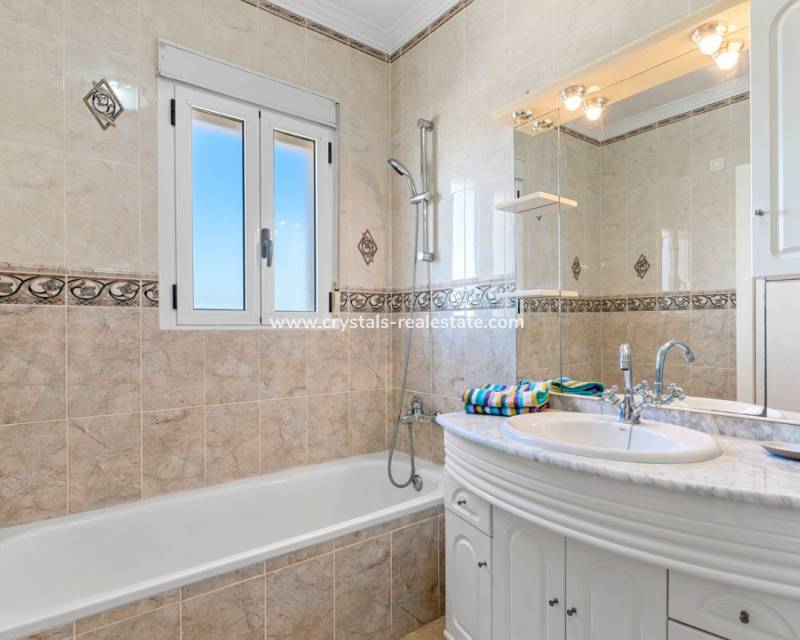 Revente - villa - Almoradí - Lomas de La Juliana