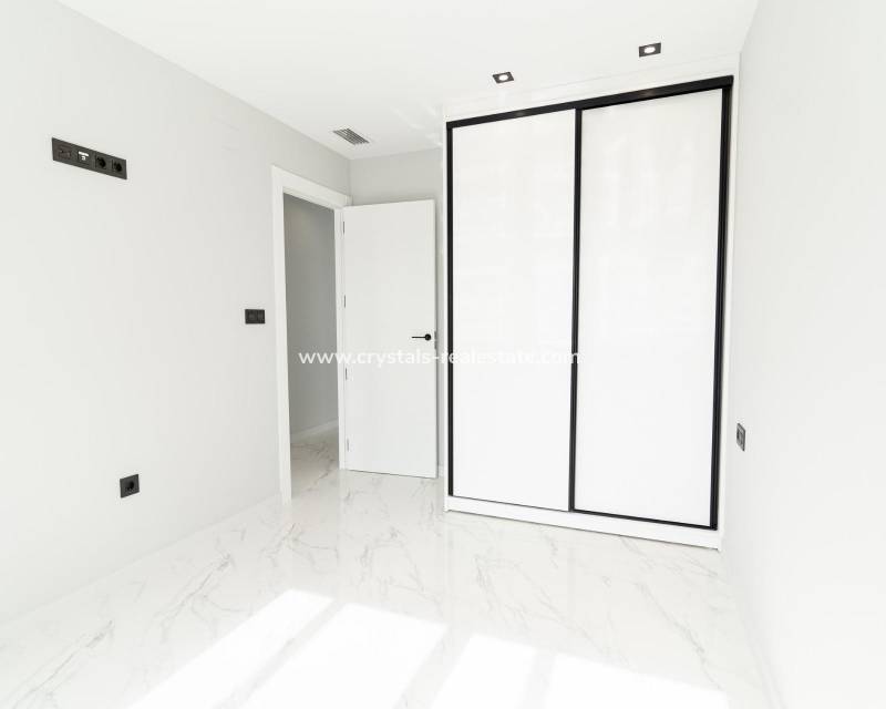 Neubau - villa - Orihuela Costa - Punta Prima