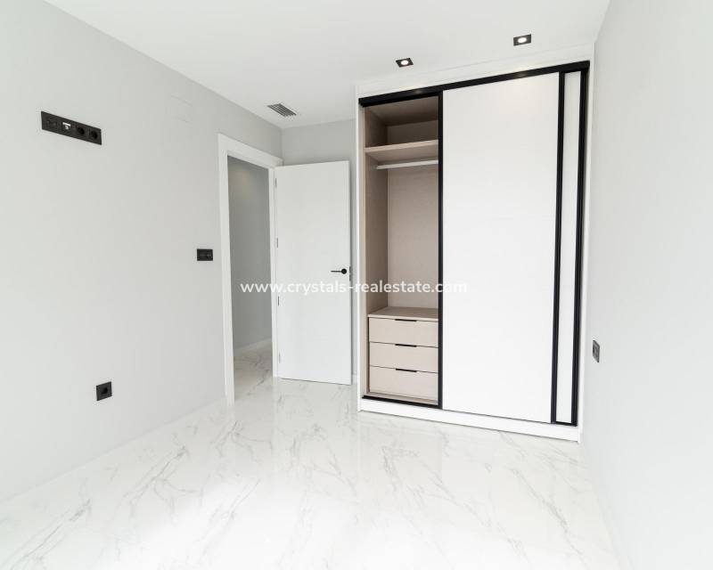 Neubau - villa - Orihuela Costa - Punta Prima