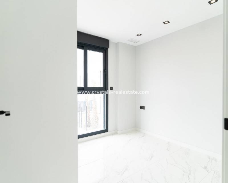 Neubau - villa - Orihuela Costa - Punta Prima