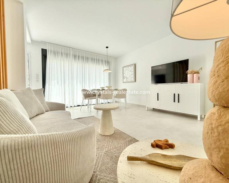 Neubau - Town house - Cox - Sin Zona