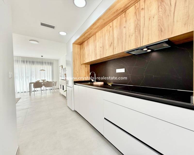 Neubau - Town house - Cox - Sin Zona