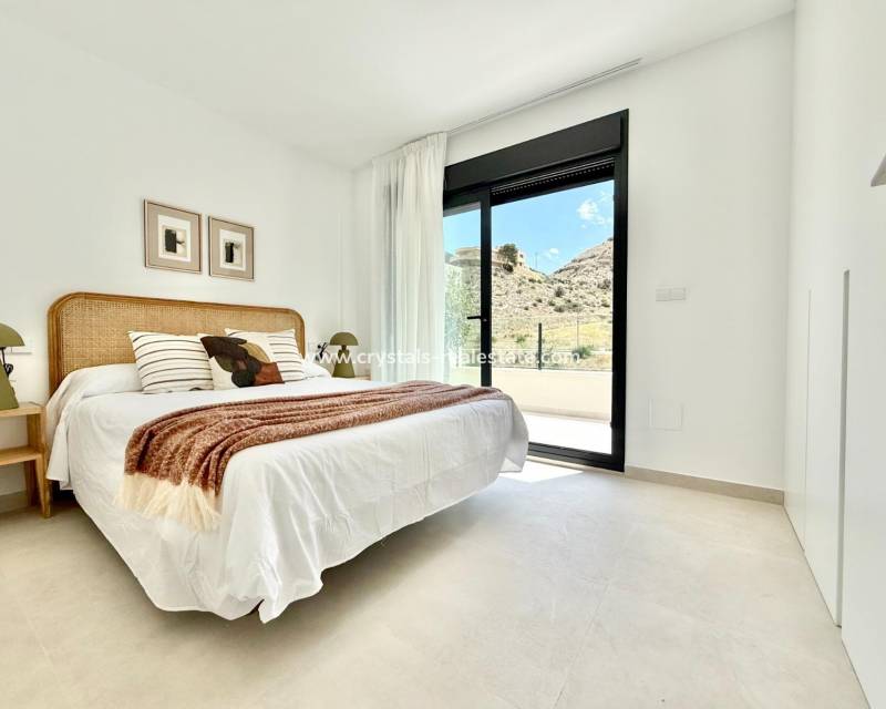 Neubau - Town house - Cox - Sin Zona