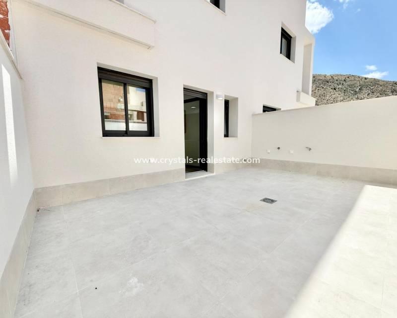 Neubau - Town house - Cox - Sin Zona