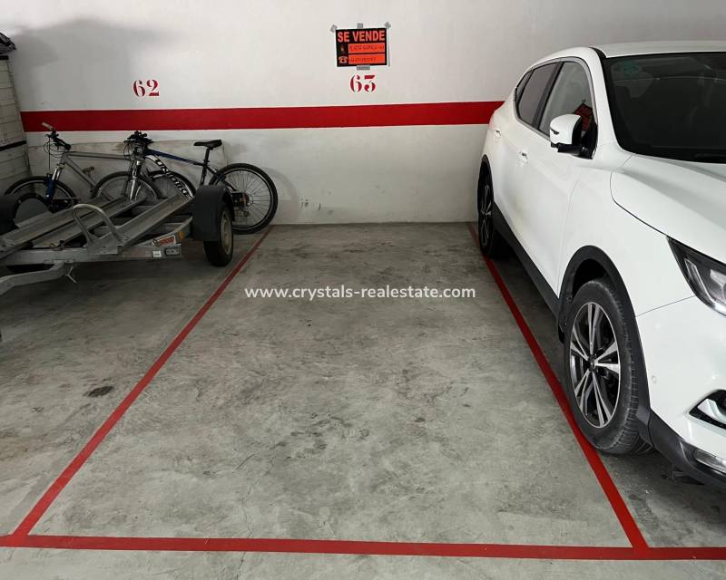 Revente - Garage - Guardamar del Segura - Guardamar