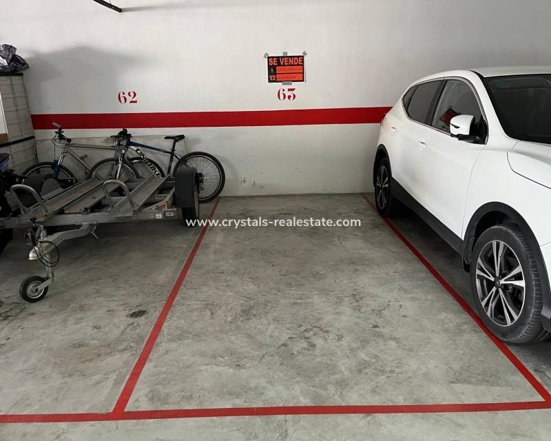 Revente - Garage - Guardamar del Segura - Guardamar