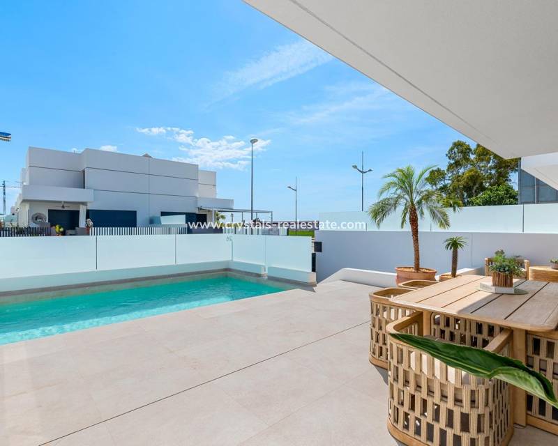 Nouvelle construction - villa - Dolores - Sector 3