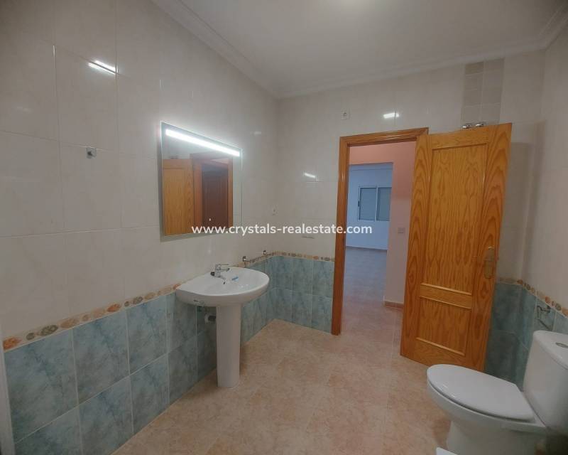 Resale - Detached Villa - Algorfa