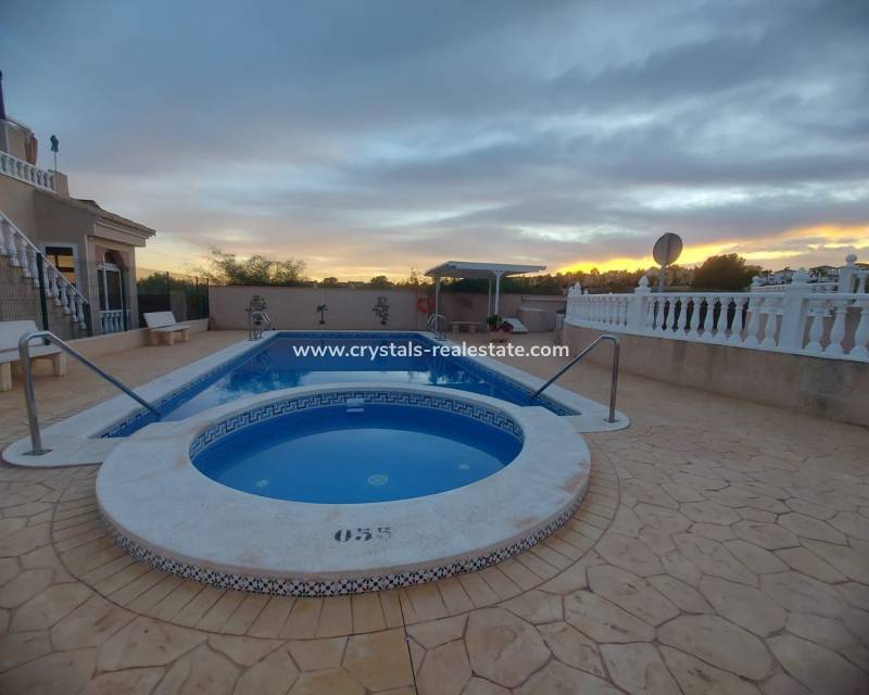 Resale - Detached Villa - Algorfa