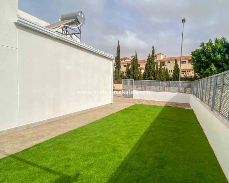 Nouvelle construction - Semi - Detached Villa - Los Alcázares