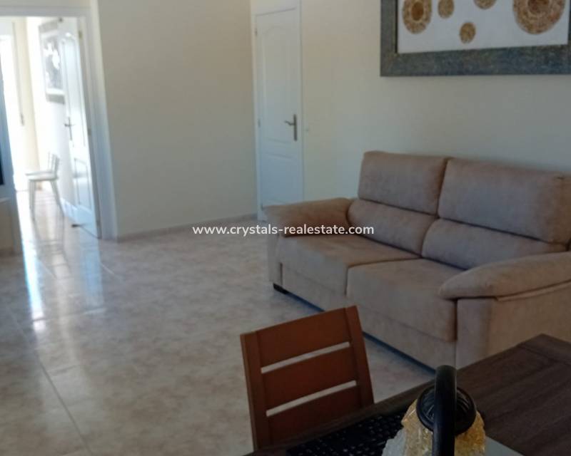 Resale - Semi-Detached Villa - Ciudad Quesada