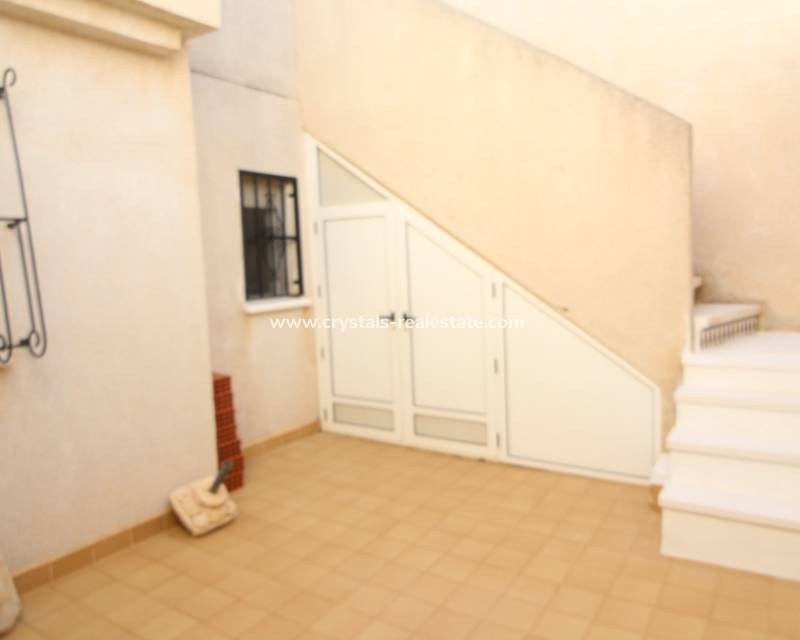 Resale - Semi-Detached Villa - Ciudad Quesada