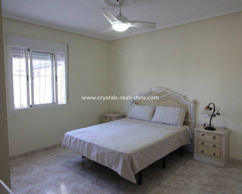 Resale - Semi-Detached Villa - Ciudad Quesada