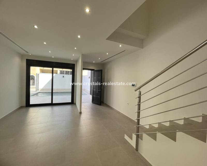 Neubau - villa - Almoradí - Heredades