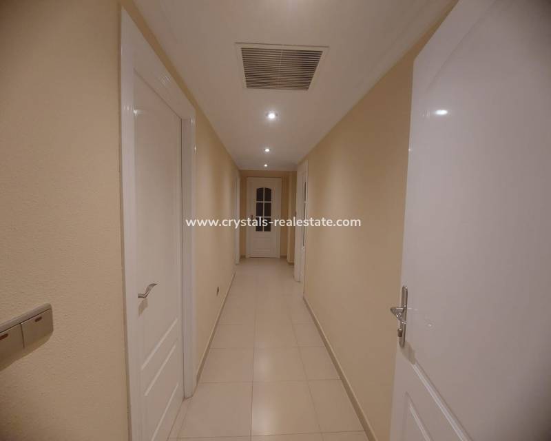 Resale - Apartment - Orihuela
