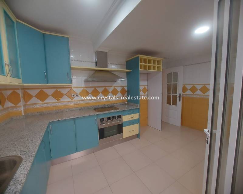 Resale - Apartment - Orihuela