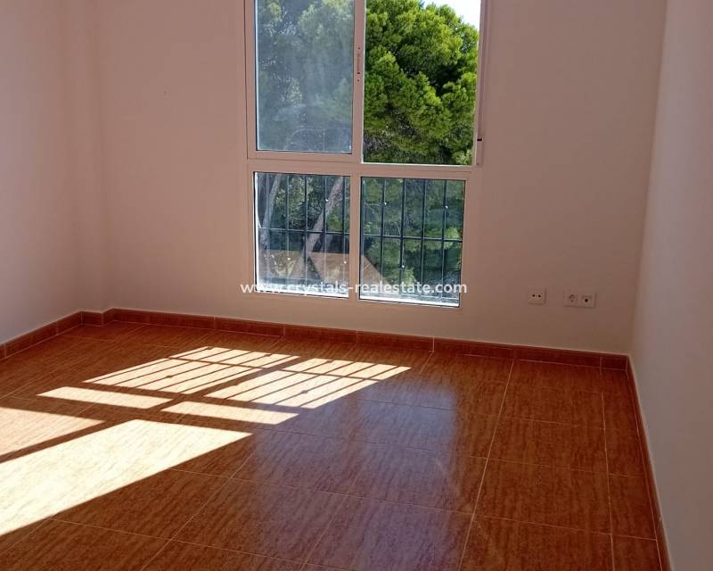 Resale - Detached Villa - Castalla