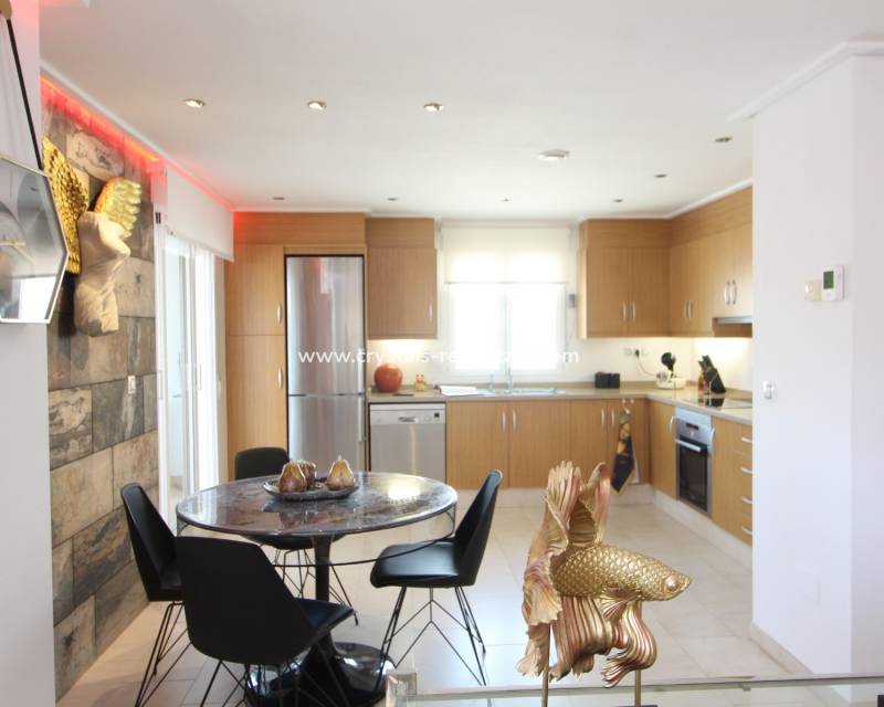 Resale - Apartment - Orihuela Costa - ZeniaMar