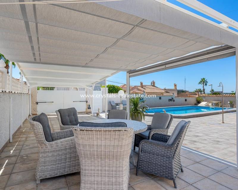 Resale - villa - Ciudad Quesada - Central Quesada