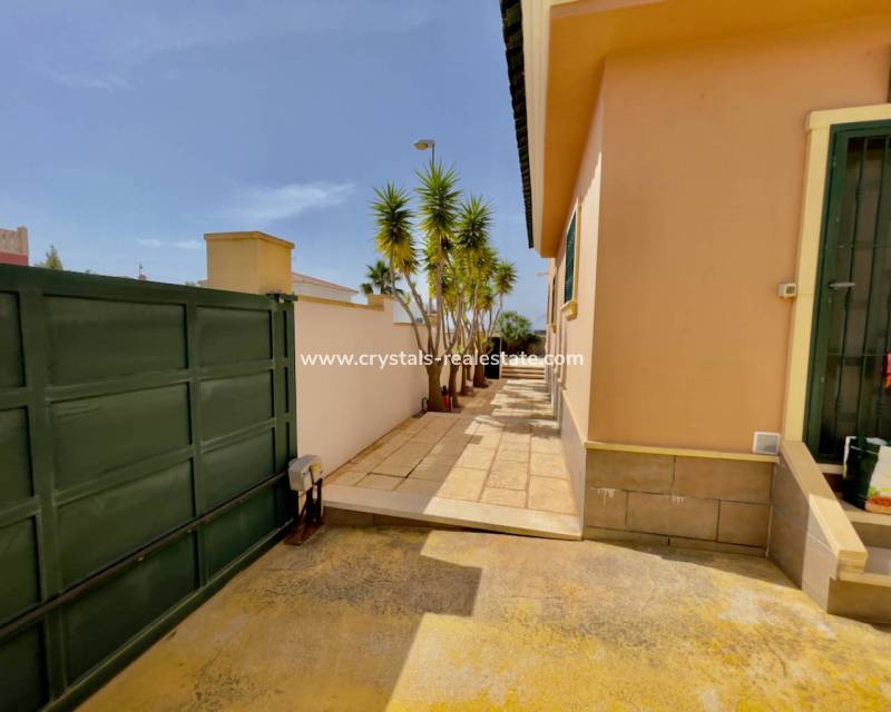 Revente - villa - Ciudad Quesada