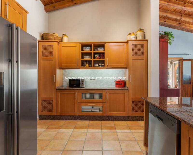 Resale - Finca / Country Property - Catral