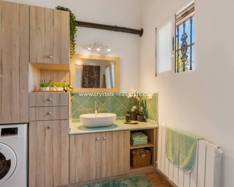 Resale - Finca / Country Property - Catral