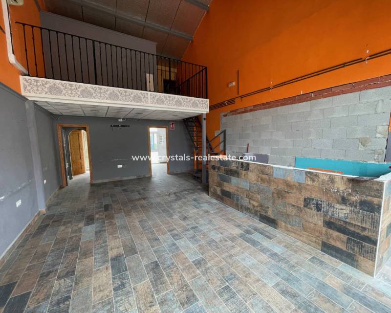 Resale - Commercial - La Finca Golf