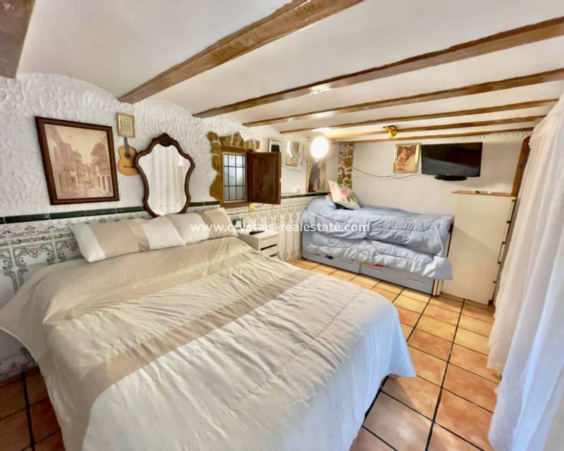 Venta - Finca / Country Property - Orihuela