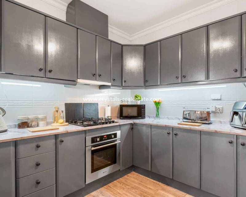 Resale - villa - Benijofar