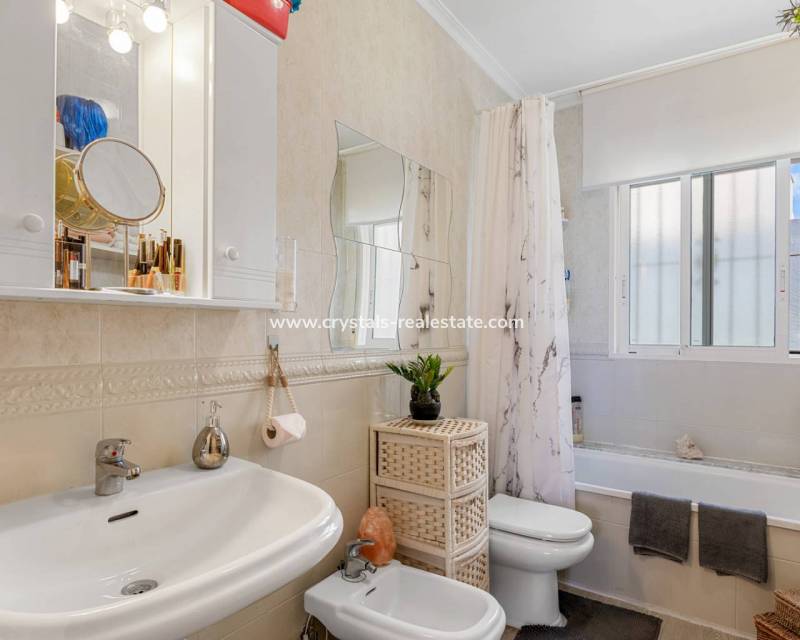 Resale - villa - Benijofar